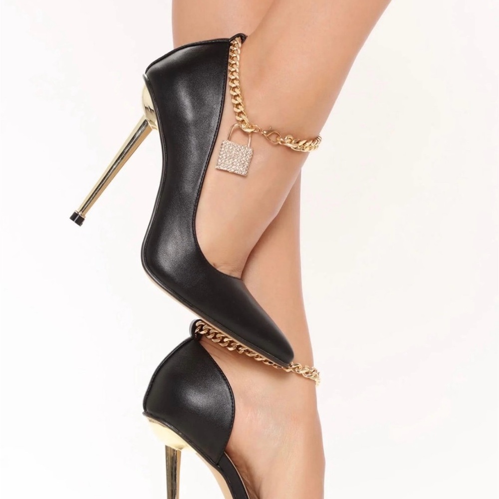 NEW- Penthouse Only Pumps - Black
